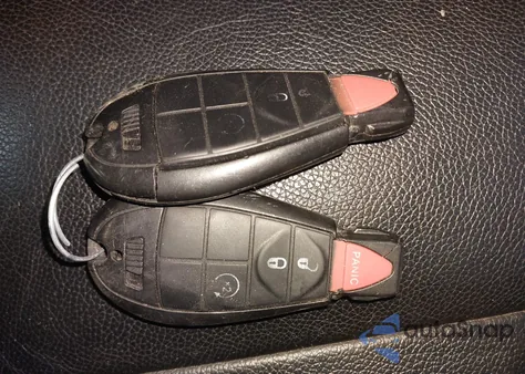 2013 Dodge Challenger R/T z USA, uszkodzony, nr VIN 2C3CDYBT2DH609071